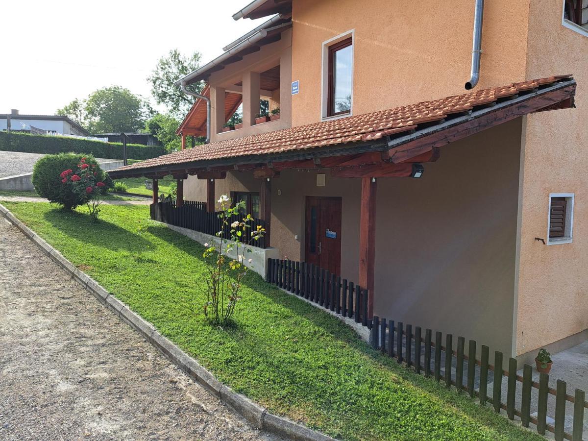 Apartman Morana 슬루니 외부 사진