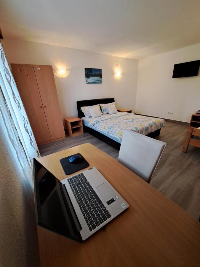 Apartman Morana 슬루니 외부 사진